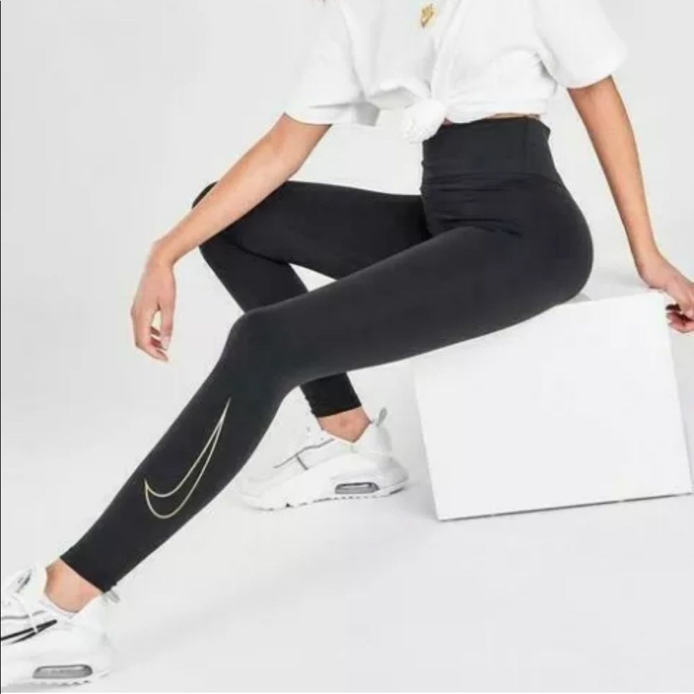 NIKE Women's One Icon Clash High Waisted Leggings